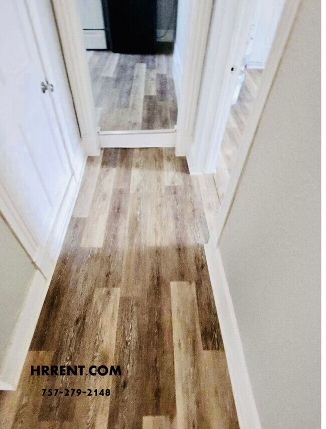 Building Photo - 2846 Grandy Ave