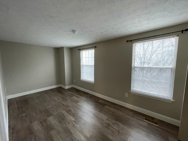 Building Photo - 8308 Silver Trumpet Dr