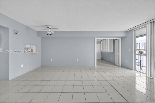 Building Photo - 3030 Marcos Dr