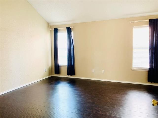 Building Photo - 2921 Lake Valley Dr