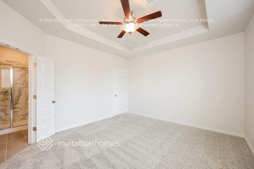 Building Photo - 4727 Audubon Pl