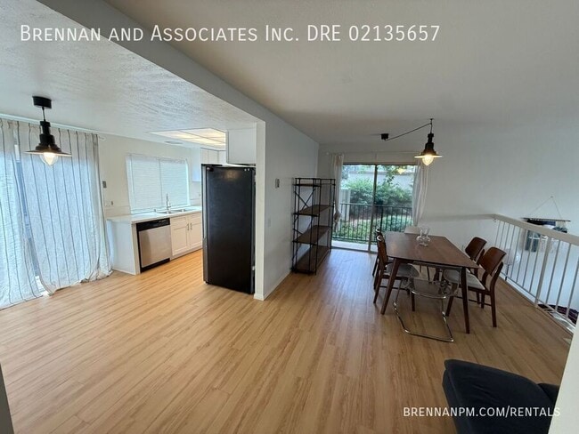 Building Photo - 7756 Nightingale Way