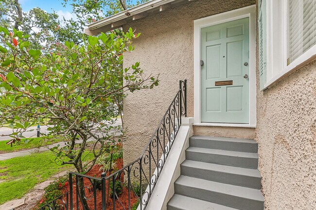 Building Photo - 2506 State St