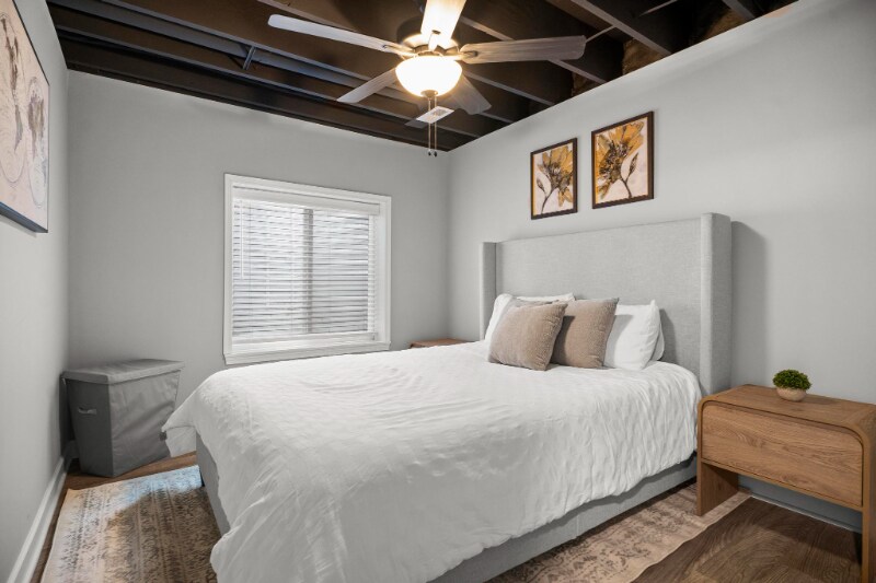 Building Photo - 2273 E 100th St