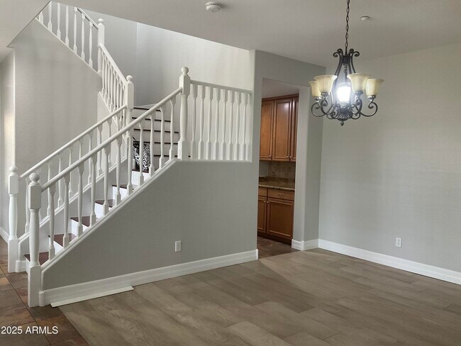 Building Photo - 20893 W Cora Vista
