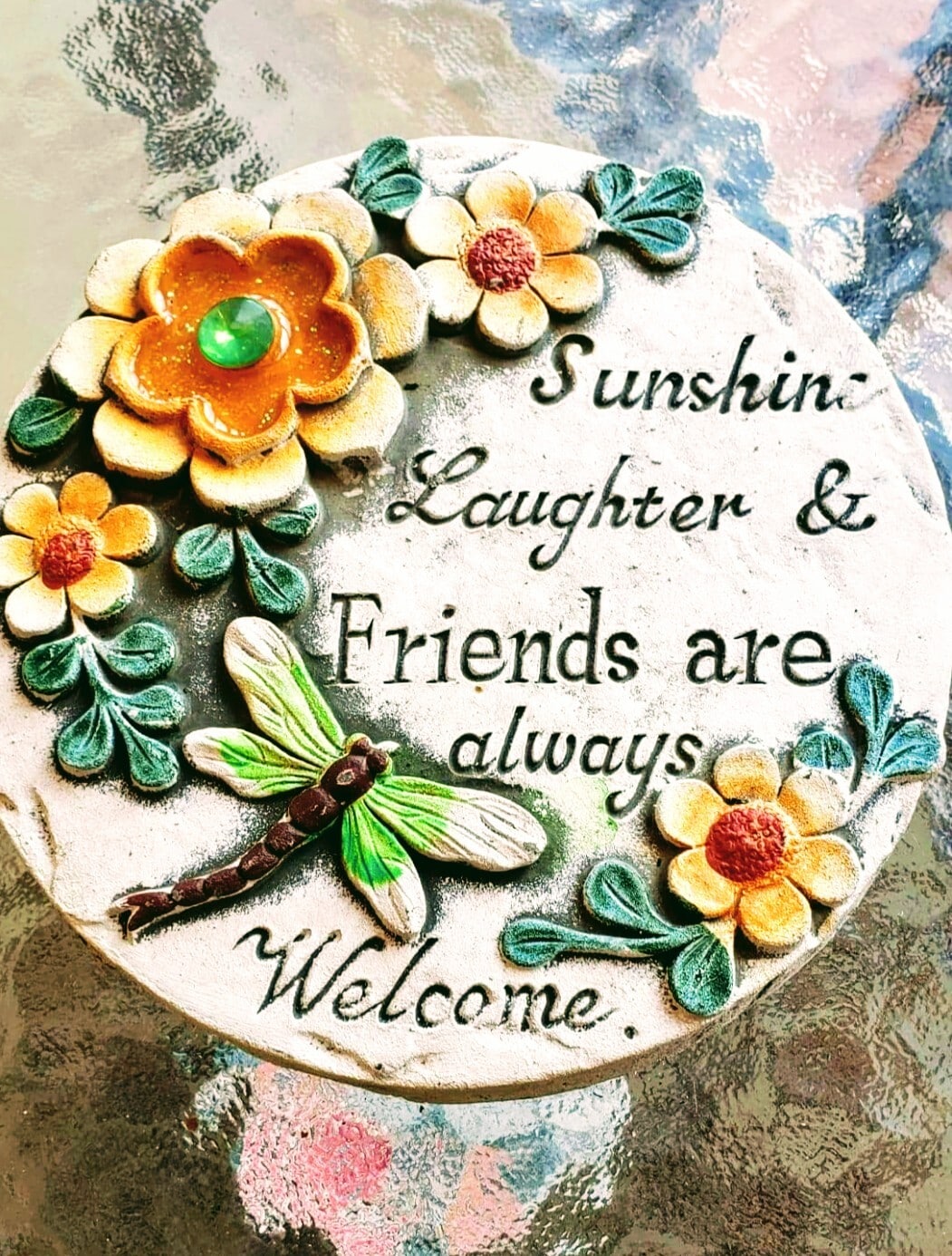 Building Photo - 170 Larchwood Dr