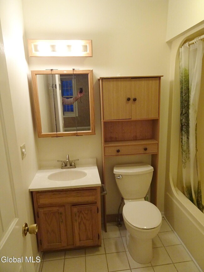 Building Photo - 4007 Chaucer Pl