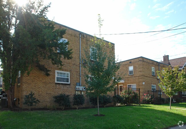 Building Photo - 1517-1519 Lee St