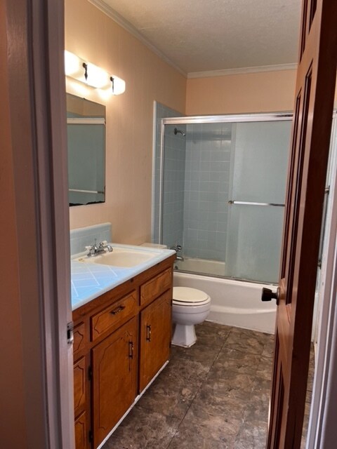 Building Photo - 2306 Quail Hollow Dr