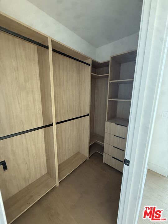 Building Photo - 3846 Bentley Ave