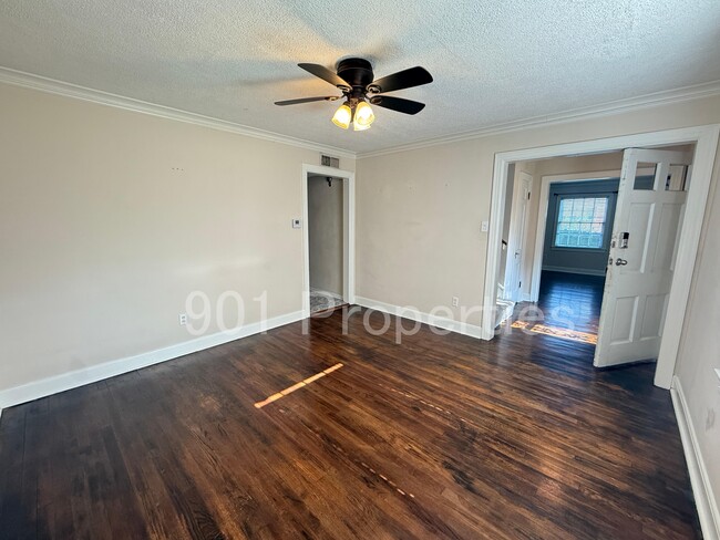 Building Photo - 59 N Ashlawn Rd