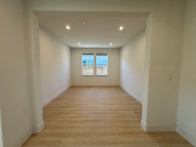 Building Photo - 7602 Afonso Wy