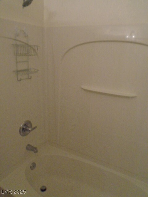 Building Photo - 3913 Sweet Pine St