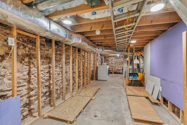 Building Photo - 918 N 26th St