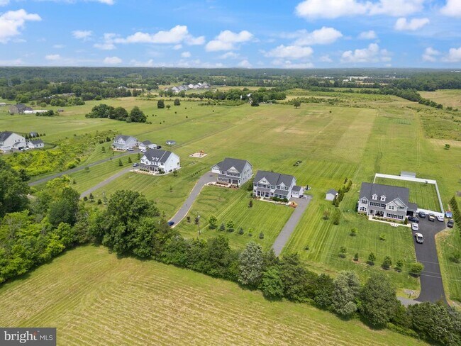 Building Photo - 12914 Hazelwood Dr