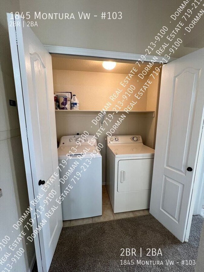 Building Photo - 1845 Montura View