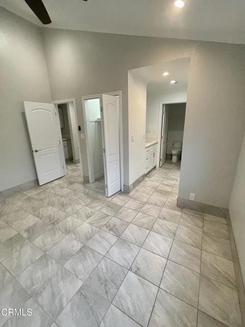 Building Photo - 2598 Seahorse Ave