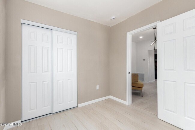 Building Photo - 510 N 10th St