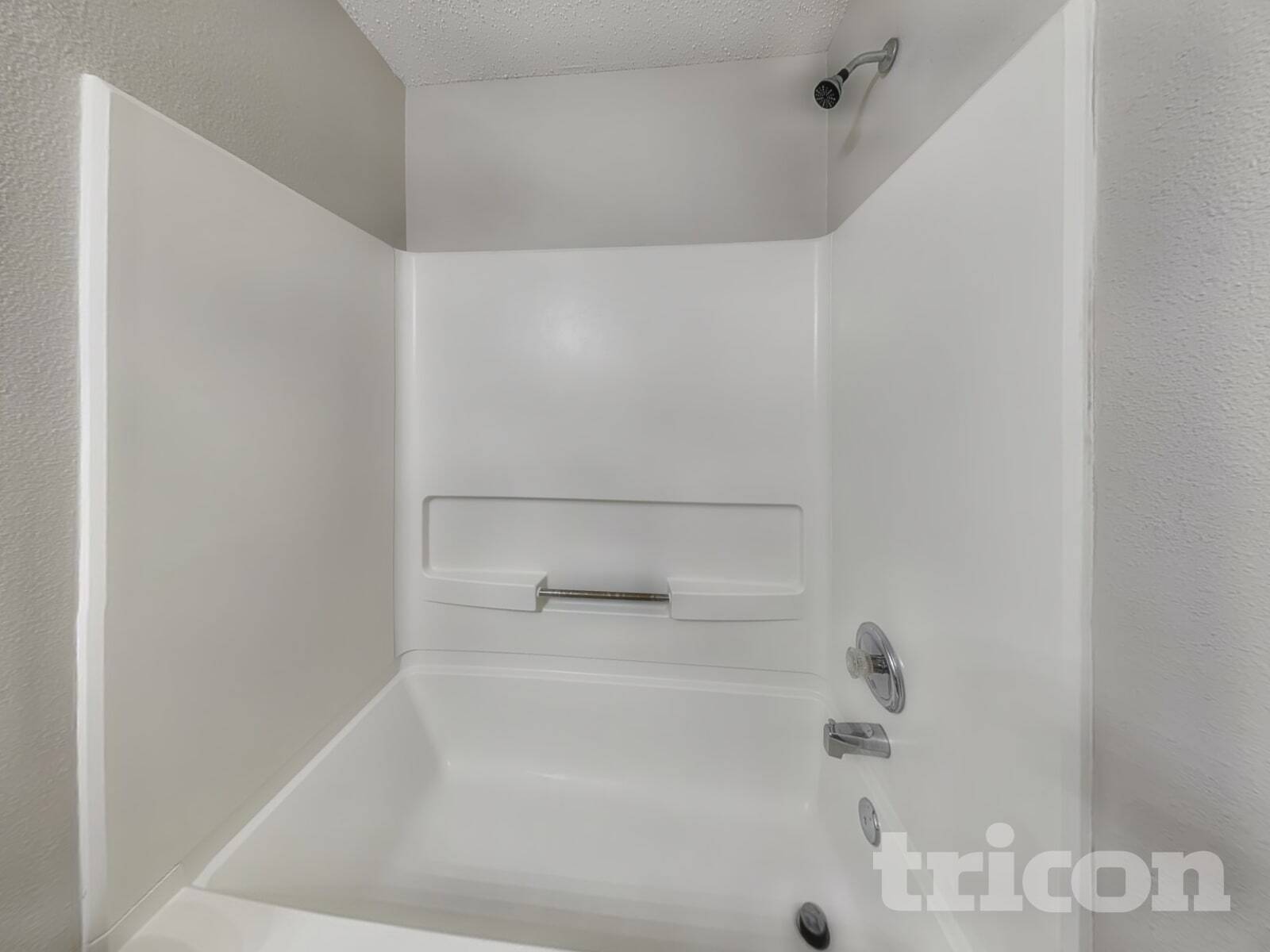 Building Photo - 2934 Ludwig Dr