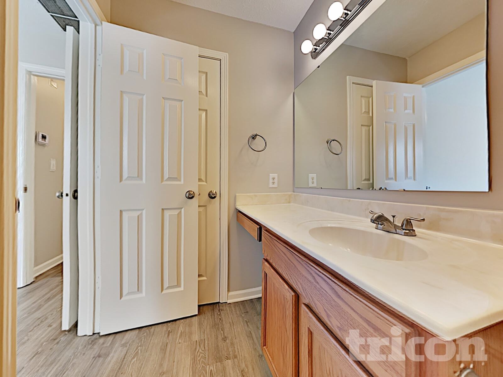 Building Photo - 512 Polaris Dr