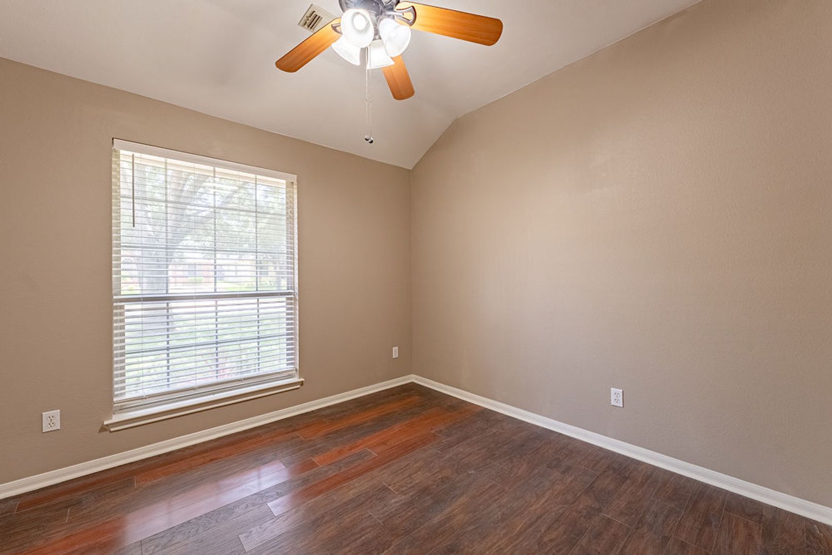 Building Photo - 12520 Wethersby Way