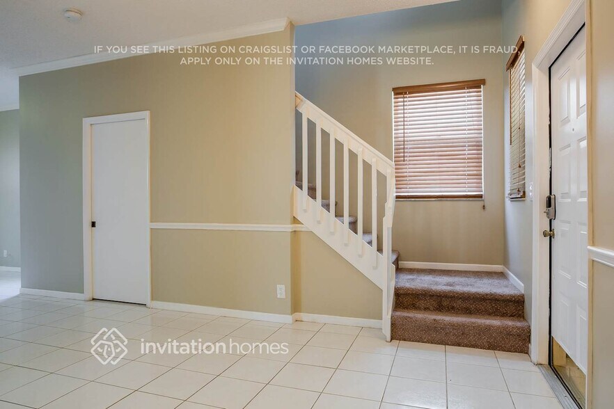 Building Photo - 7697 Springfield Lake Dr