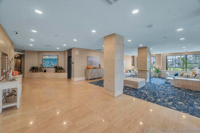 Building Photo - 2800 N Hwy A1A