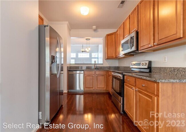 Building Photo - 3 br, 2.5 bath House - 109 Kase Ct