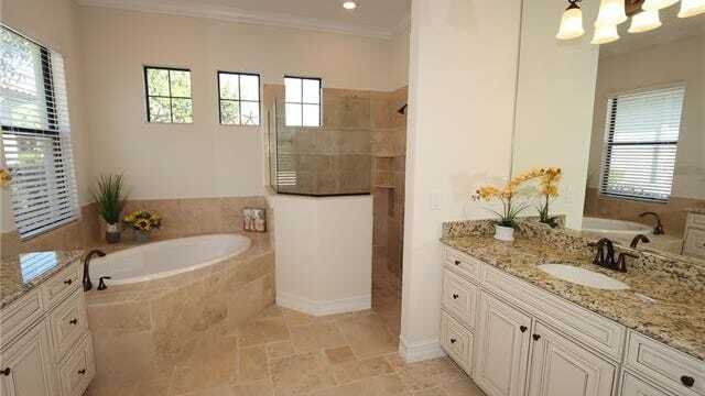 Building Photo - 17151 Cherrywood Ct