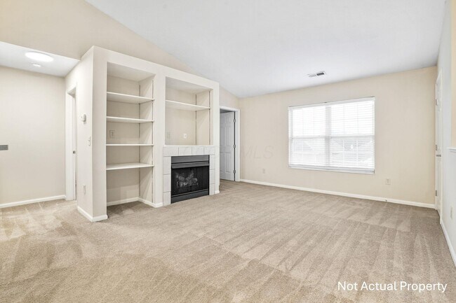 Building Photo - 4890 Aspen Pine Blvd