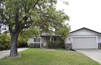 Building Photo - 6924 Van Maren Ln