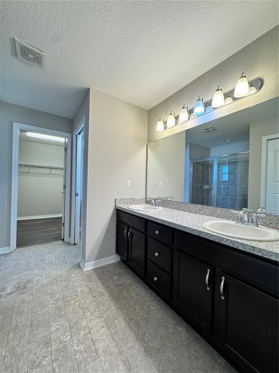 Building Photo - 3127 24th St W