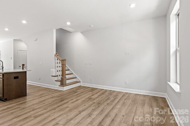 Building Photo - 120 Judson Ave
