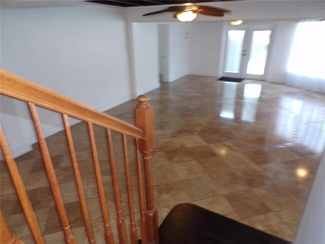 Building Photo - 179 Maria Ct