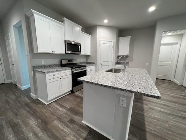 Building Photo - 3309 Hopewell Ln
