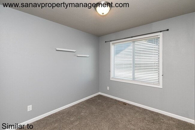 Building Photo - 3040 Worchester Dr