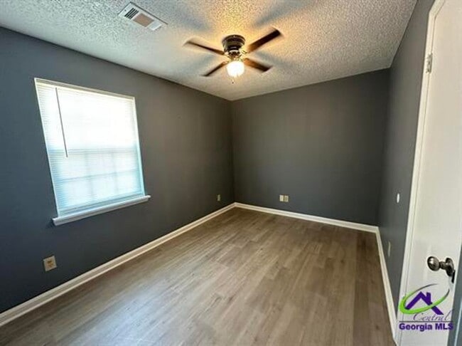 Building Photo - 503 Coventry Ct