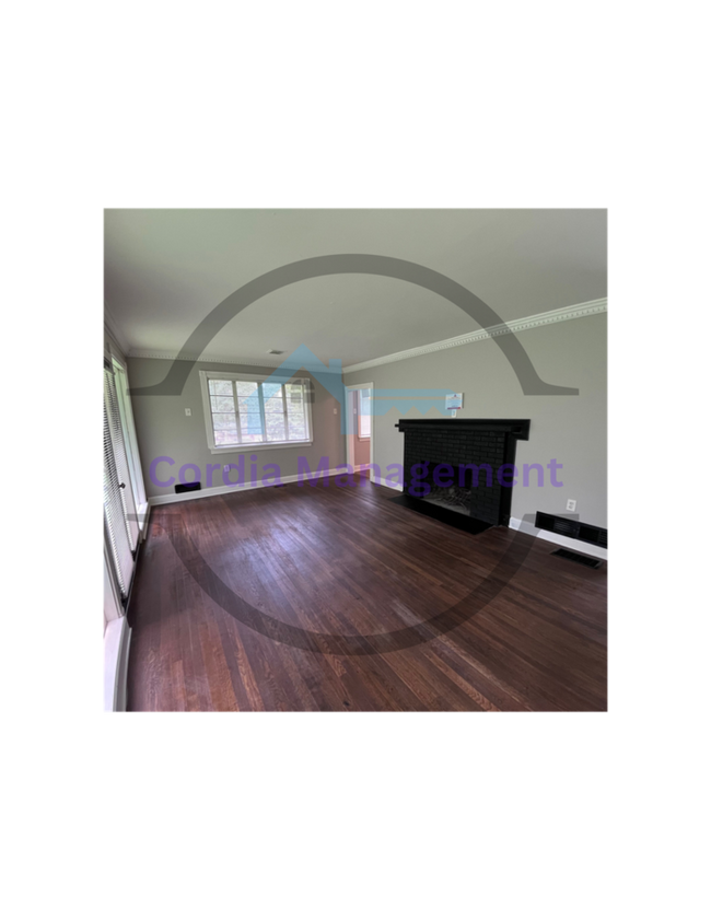 Building Photo - 2 Bedroom For Rent in Decatur - Gorgeous H...