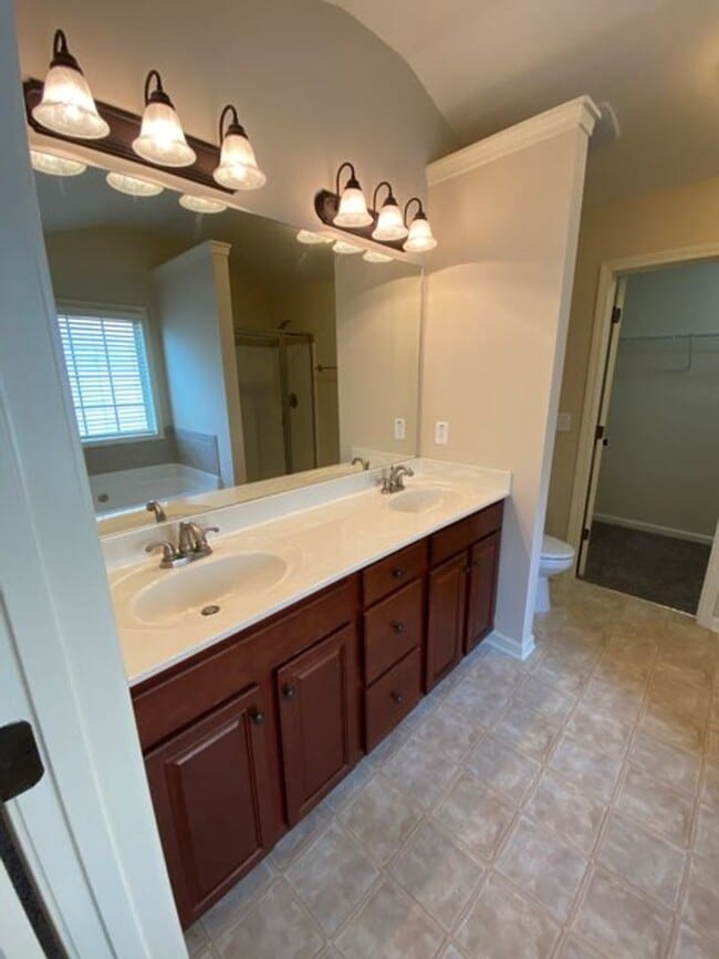 Building Photo - NEW PRICE - Charming Craftsman in sought-a...