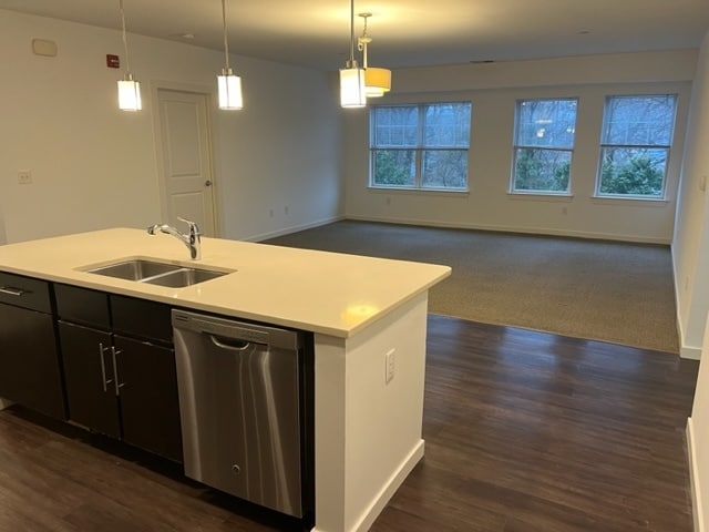 Building Photo - Maple Ridge - Building B