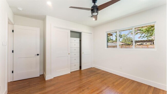 Building Photo - 6414 Woodbrook Ln