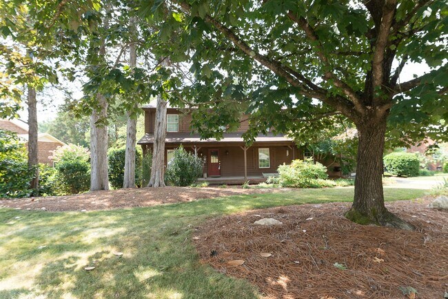 Building Photo - 5517 Robinridge Rd