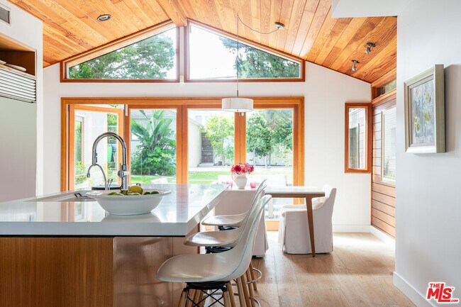 Building Photo - 1413 Ashland Ave