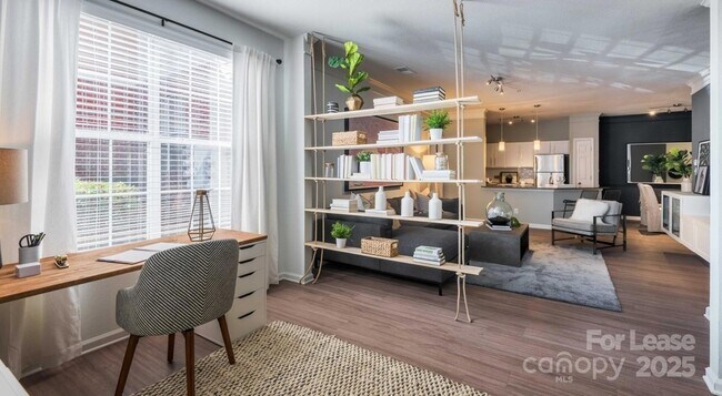 Building Photo - 14325 Plantation Park Blvd