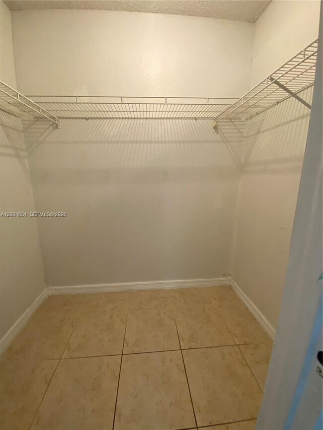 Building Photo - 17600 NW 68th Ave