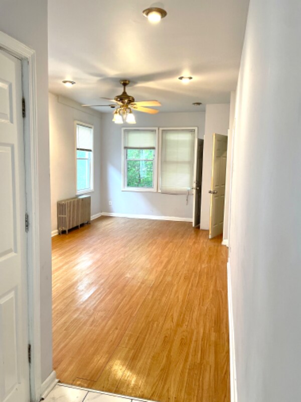 Building Photo - 5025 W 31st St