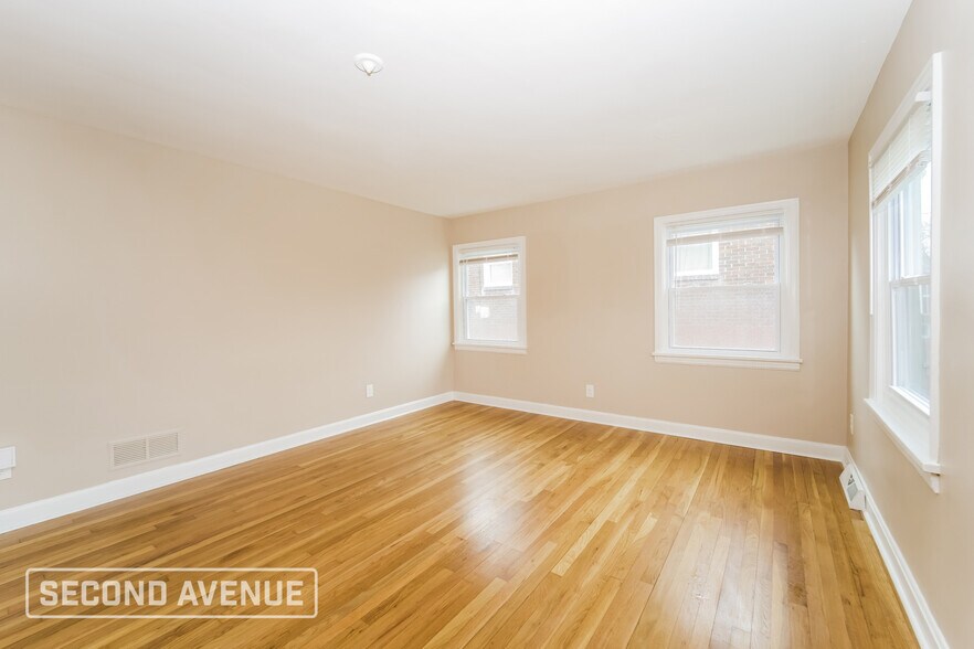 Building Photo - 1413 James St