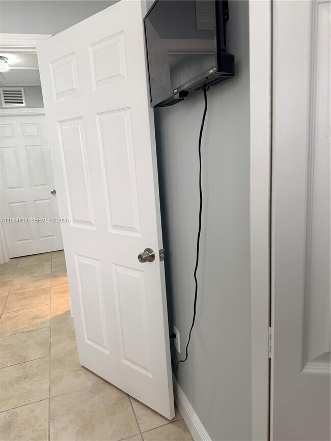 Building Photo - 1955 NW 5th Pl