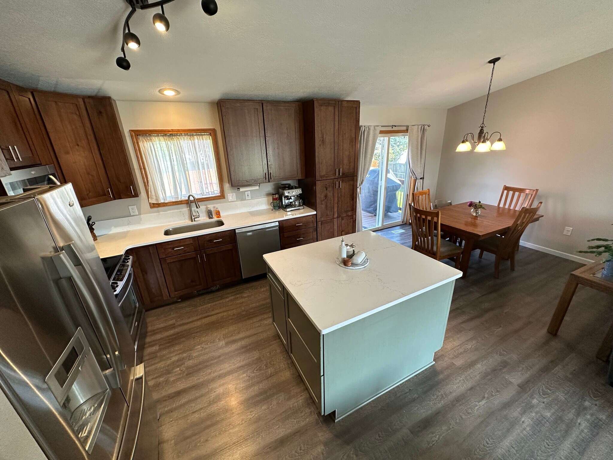 Building Photo - 2819 S Newer Ct
