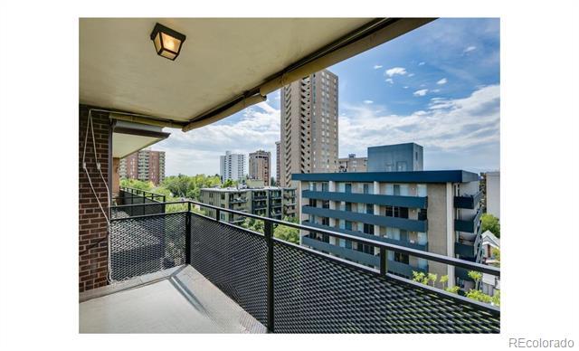 Building Photo - 1200 Vine St